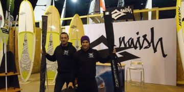 2 Έλληνες στο Παρίσι – 2nd Paris SUP Crossing 2011